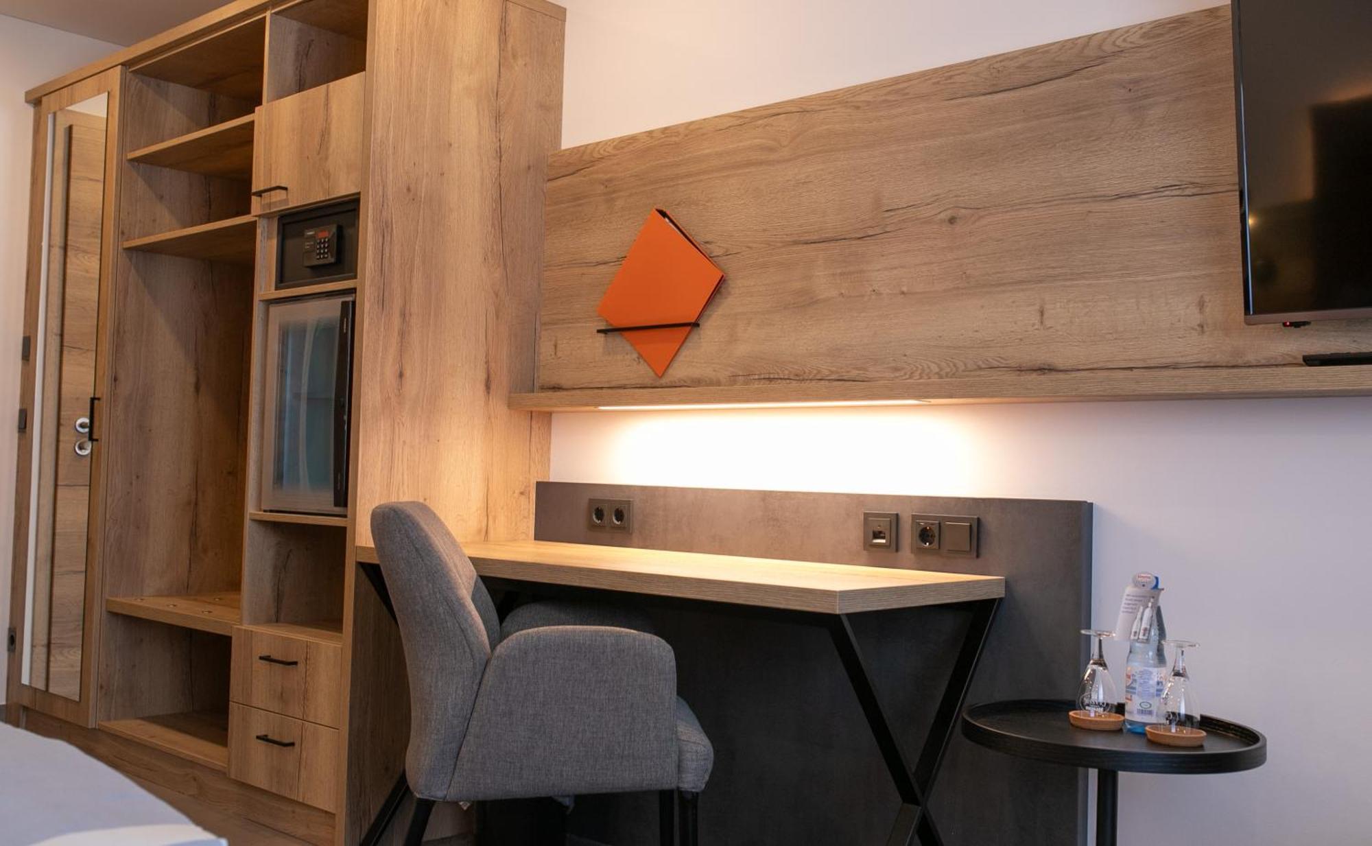 Landhaus Rhoenblick キュンツェル エクステリア 写真